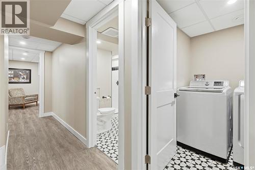 80 Cameron Crescent, Regina, SK - Indoor Photo Showing Laundry Room