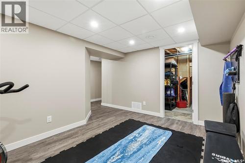 80 Cameron Crescent, Regina, SK - Indoor