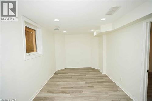 18 Heritage Drive, Guelph, ON - Indoor Photo Showing Other Room