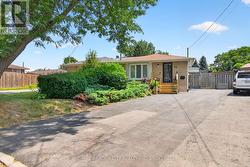 LOWER - 38 CYPRESS STREET St. Catharines (Lakeport), ON L2N 4L9