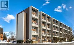2121 ROCHE Alley Unit# 514  1000 Islands, ON L5K 2C7