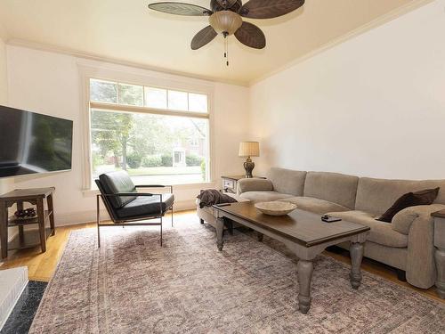 20 Regent Street, Amherst, NS - Indoor Photo Showing Living Room