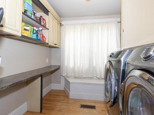 20 Regent Street, Amherst, NS - Indoor Photo Showing Laundry Room