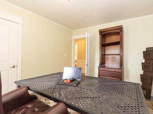 20 Regent Street, Amherst, NS - Indoor