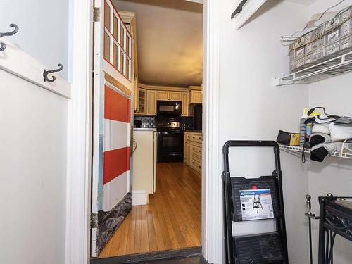 20 Regent Street, Amherst, NS - Indoor