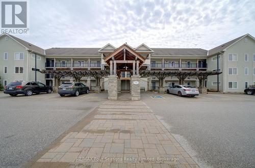 105 - 6 BRANDY LANE DRIVE  Collingwood, ON L9Y 0X4