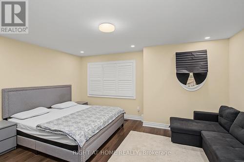 3190 Southwind Road, Mississauga, ON - Indoor Photo Showing Bedroom