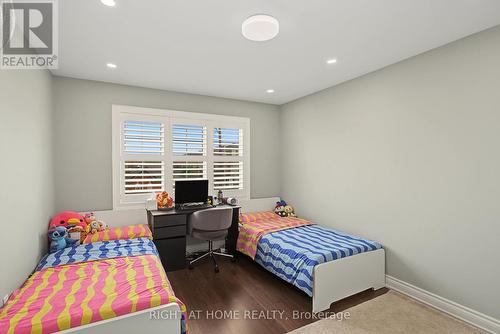 3190 Southwind Road, Mississauga, ON - Indoor Photo Showing Bedroom