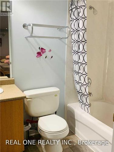 3130 Cabano Crescent, Mississauga, ON - Indoor Photo Showing Bathroom