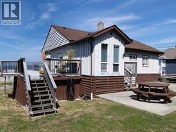 3918 GORDON AVE Powell River, BC V8A 2T7