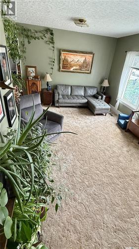 1409 3Rd Street, Estevan, SK - Indoor