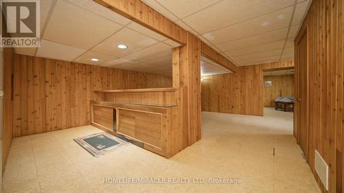 7089 Landen Court, Mississauga, ON - Indoor Photo Showing Other Room