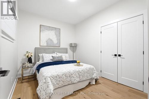 3163 Rolling Stone Court, Mississauga, ON - Indoor Photo Showing Bedroom