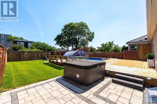 3163 Rolling Stone Court, Mississauga, ON - Outdoor