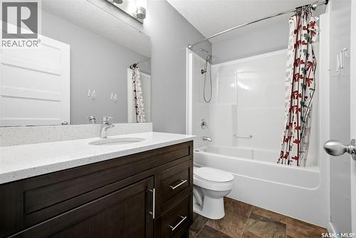 4354 Green Olive Way E, Regina, SK - Indoor Photo Showing Bathroom