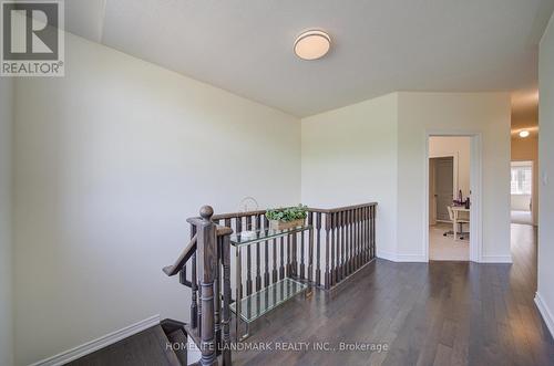 77 Mccague Avenue, Richmond Hill, ON - Indoor Photo Showing Other Room