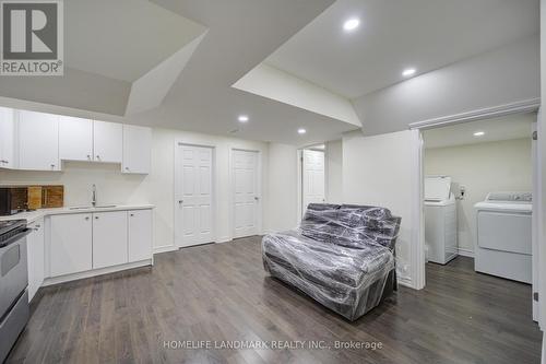 77 Mccague Avenue, Richmond Hill, ON - Indoor