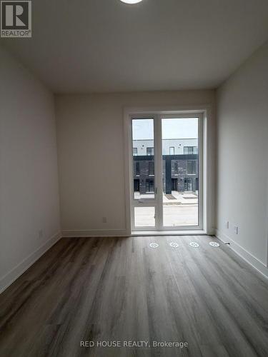 155 Everett Common, St. Catharines, ON - Indoor Photo Showing Other Room