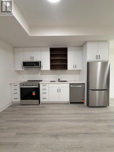 155 Everett Common, St. Catharines, ON - Indoor Photo Showing Kitchen