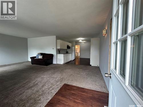 806 5Th Avenue Sw, Moose Jaw, SK -  Photo Showing Other Room