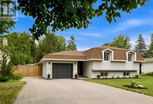 9 FAIRVIEW PLACE  Orangeville, ON L9W 3B3