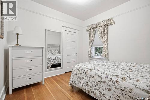 720 Temperance Street, Saskatoon, SK - Indoor Photo Showing Bedroom