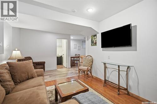 720 Temperance Street, Saskatoon, SK - Indoor Photo Showing Living Room