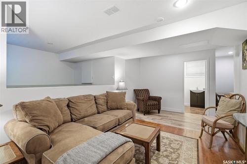 720 Temperance Street, Saskatoon, SK - Indoor Photo Showing Living Room