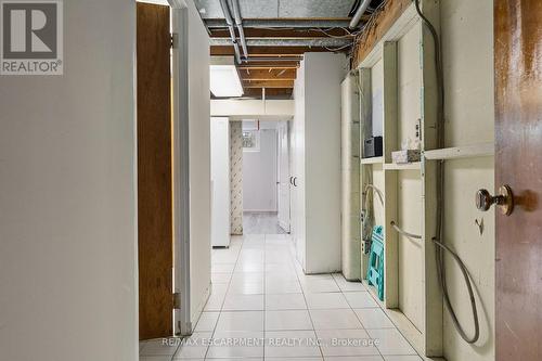 1272 Kelly Road, Mississauga, ON - Indoor