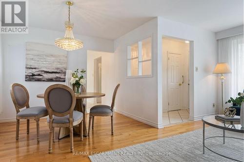 1272 Kelly Road, Mississauga, ON - Indoor Photo Showing Dining Room
