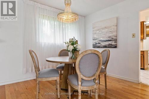 1272 Kelly Road, Mississauga, ON - Indoor Photo Showing Dining Room