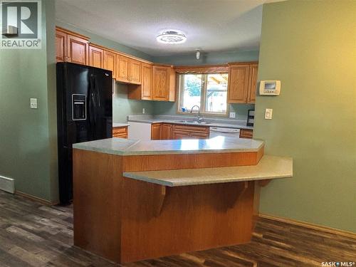 208 Herbert Street, Maple Creek, SK - Indoor Photo Showing Kitchen