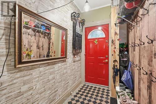 182 Cavell Avenue, Hamilton, ON - Indoor