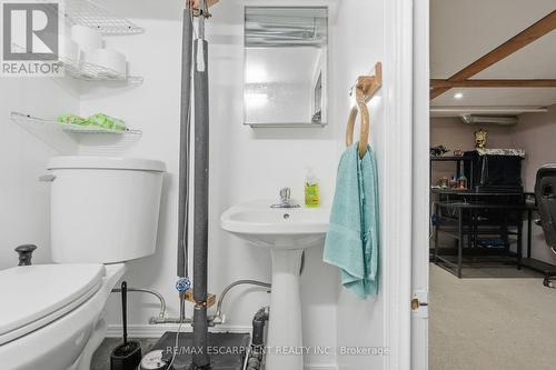 182 Cavell Avenue, Hamilton, ON - Indoor Photo Showing Bathroom