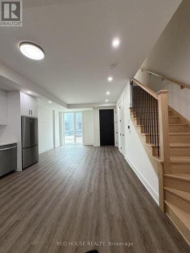 171 Everett Common, St. Catharines, ON - Indoor Photo Showing Other Room