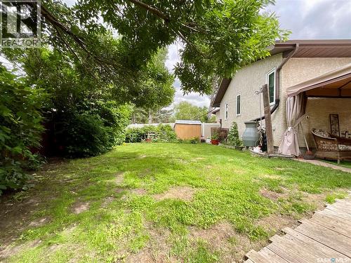 1358 Lakewood Crescent N, Regina, SK - Outdoor