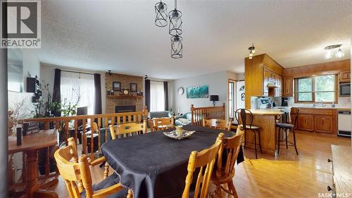 1358 Lakewood Crescent N, Regina, SK - Indoor Photo Showing Dining Room