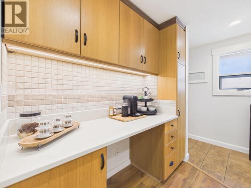 22 Willow Crescent, Osoyoos, BC - Indoor Photo Showing Kitchen