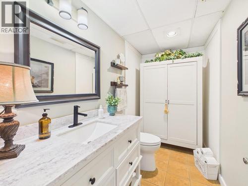 22 Willow Crescent, Osoyoos, BC - Indoor Photo Showing Bathroom