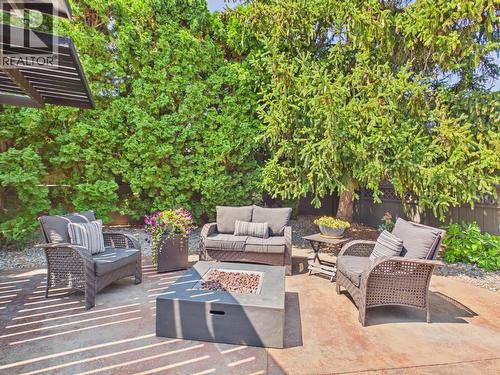 22 Willow Crescent, Osoyoos, BC - Outdoor With Deck Patio Veranda