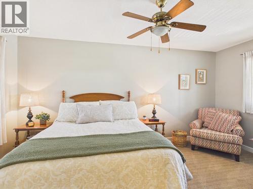 22 Willow Crescent, Osoyoos, BC - Indoor Photo Showing Bedroom