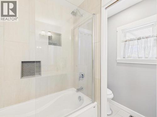 22 Willow Crescent, Osoyoos, BC - Indoor Photo Showing Bathroom