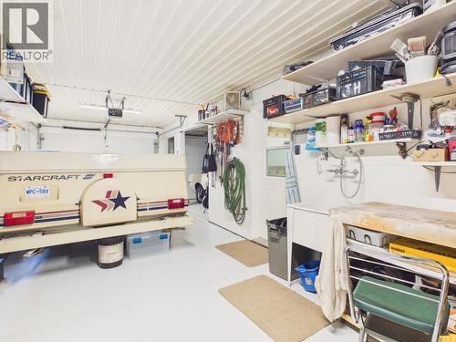 22 Willow Crescent, Osoyoos, BC - Indoor Photo Showing Garage