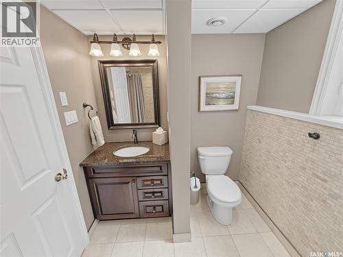 1165 North Hill Drive, Swift Current, SK - Indoor Photo Showing Bathroom