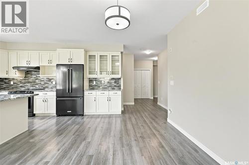 210 1015 Moss Avenue, Saskatoon, SK - Indoor Photo Showing Kitchen With Upgraded Kitchen