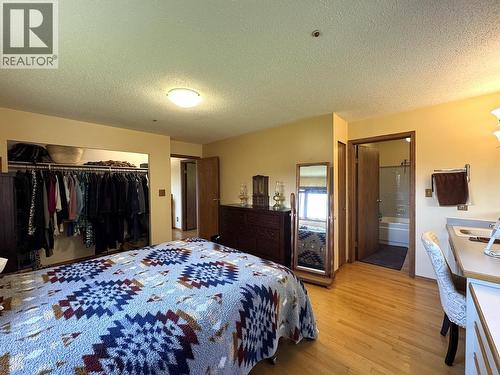 15562 287 Road, Fort St. John, BC - Indoor Photo Showing Bedroom