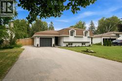 9 FAIRVIEW Place Orangeville, ON L9W 3B3