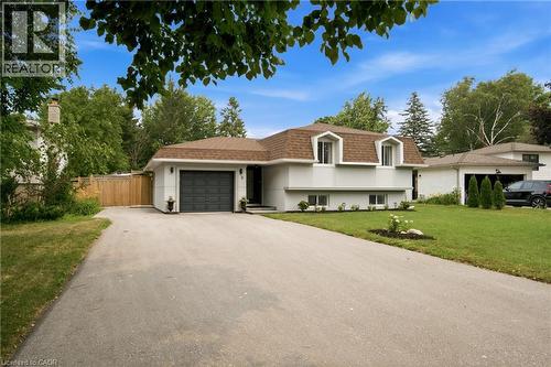 9 FAIRVIEW Place  Orangeville, ON L9W 3B3