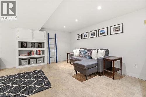 318 10Th Concession Road E, Freelton, ON - Indoor