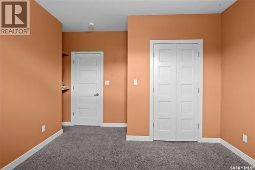 526 Maple Crescent, Warman, SK - Indoor Photo Showing Other Room